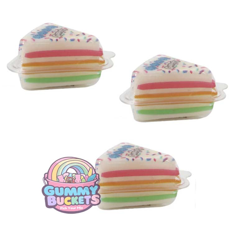 Guppers Cake (about 3 oz)